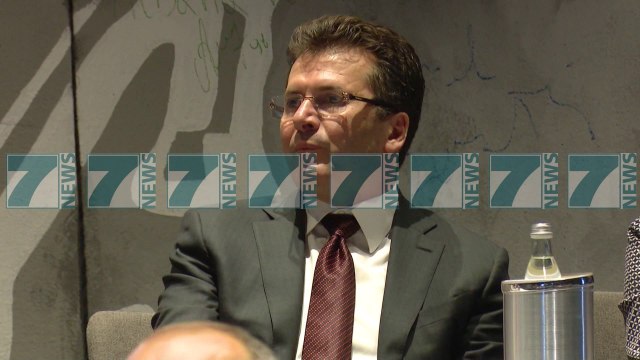 BASHA I VENDOSUR PER TE MOS U REGJISTRUAR NE KQZ - News, Lajme - Kanali 8
