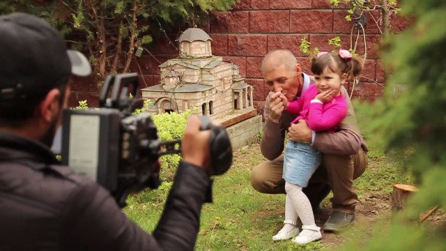 ESTRADA PLUS HD 11 04 2017 Marjan Kocev snimi video zapis za pesnata ILINO CEDO ILINO