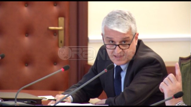 Fondi shtesë për rrugën - Miratohet shtesa 35 mln dollarë, Majko: Tiranë-Elbasan, varrezë lekësh