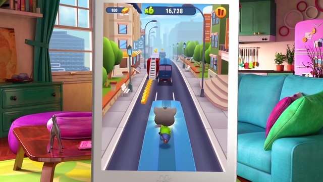 Talking Angela Plays Talking Tom Gold Run (Gameplay)