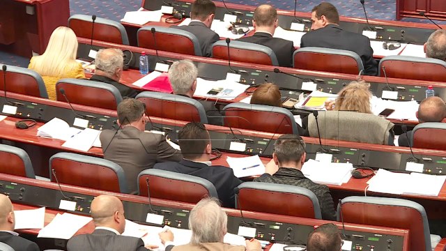 Конститутивната седница на Собранието повторно блокирана, продолжување во вторник