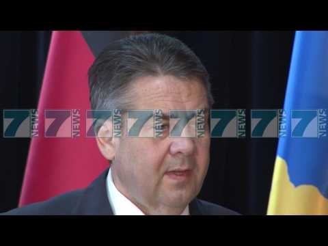 MINISTRI I JASHTEM GJERMAN GABRIEL NE KOSOVE - News, Lajme - Kanali 8