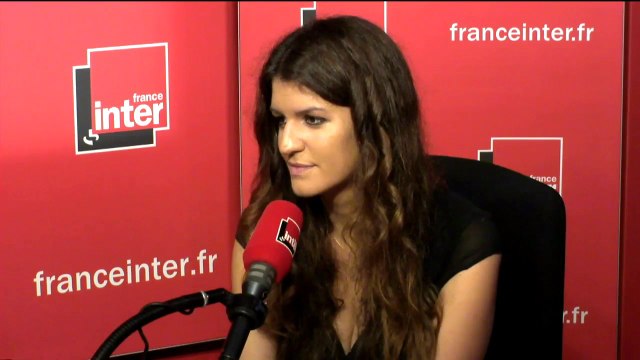 Marlène Schiappa reprend le Merci que les femmes adressent à Simone Veil.