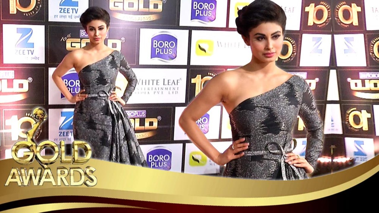 Mouni Roy Clarifies On Her Film With Salman Khan At Zee Gold Awards 2017 Red Carpet