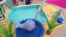 Paw Patrol Pool Time Bubble Fun! Cute Kid Genevieve wePlays with Paw Patrol Toys to Help K
