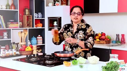 Veg Chowmein - व्हेज चाऊमिन - Ching's Secret Desi Chinese - With Seema Gadh