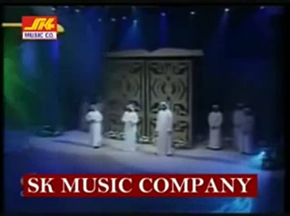 World Beautiful Naat   Moula ya salli wasallim   Qasida Burda Shareef