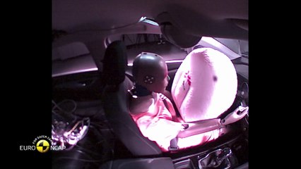 Opel Insignia - Crash Tests 2017