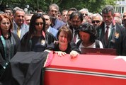 Gemlik'te Nafaka Davası Yüzünden Öldürülen Avukat Aksoy'un Davayla ilgisi Olmadığı Ortaya Çıktı