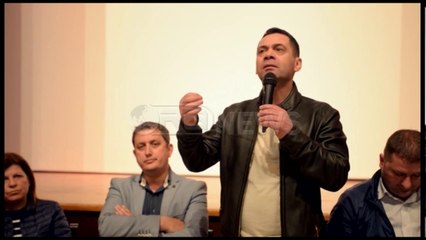 Ora News – Ahmetaj: Opozita e çadrës kërkon ta kthejë Kavajën në mollë sherri