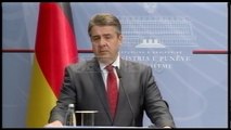 Ora News - Ministri gjerman: Bojkoti i opozitës absurd, largoni qeverinë me zgjedhje