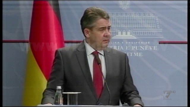 Shuplaka gjermane: Opozita po largohet nga BE - News, Lajme - Vizion Plus