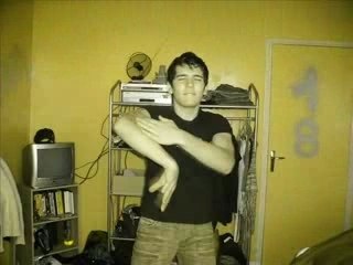 mon frere et la tecktonik