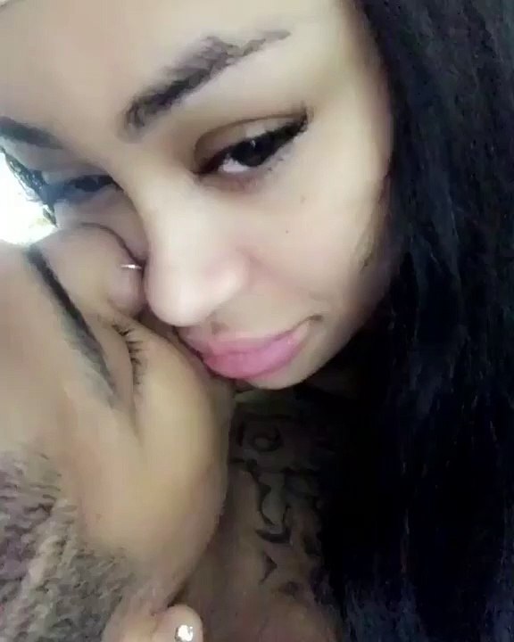 Rob Kardashian Exposes Blac Chyna For Cheating.