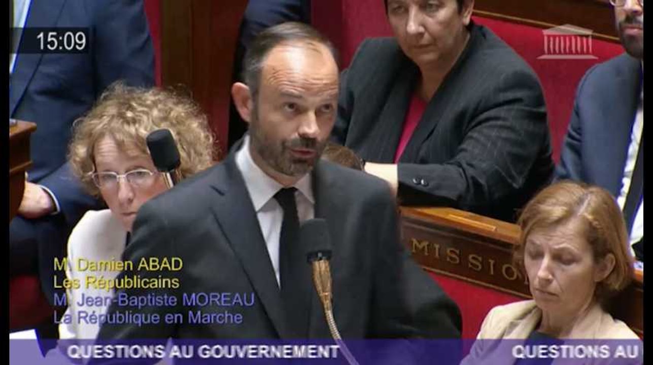 Trois drôles de lapsus d'Edouard Philippe en moins de 24 heures