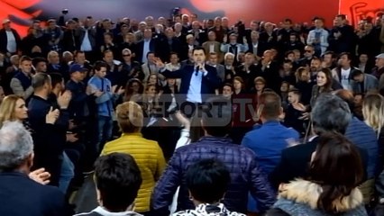 Report TV - “Doni të dilni nga çadra?”, Basha pyet protestuesit, ja sa veta thanë ‘Jo’