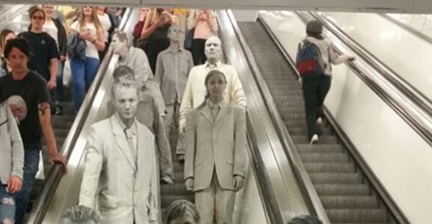 G20 Protest Brings '1,000 Zombies' Onto Streets of Hamburg