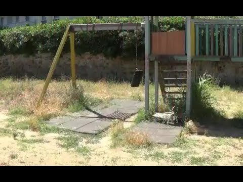 Aversa (CE) - Parco Balsamo, una vergogna per la città (04.07.17)