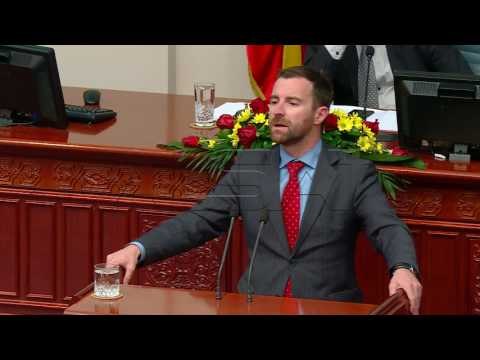 Продолжи блокадата на конститутивната седница во Собранието