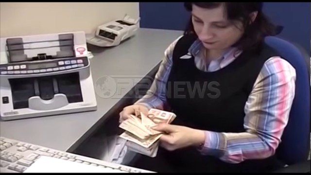 Ora News - Rrija ekonomike - Raporti i FMN, Preçi: Rritja më pak se 6%, nuk absorbon vende pune