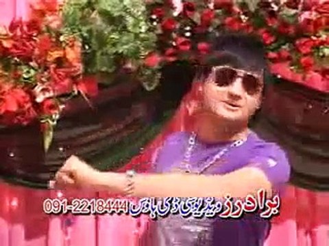 {funnyHD} Pashto New Film Mast Malang Song 2013 Jinai da sro gulo ghuncha Saima