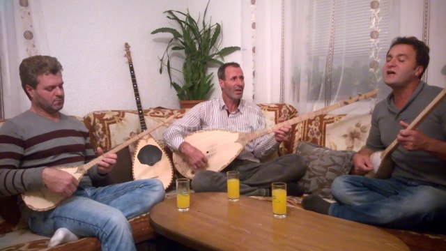 Vllezerit Abazi - Tash ka nis me dal pranvera (live)