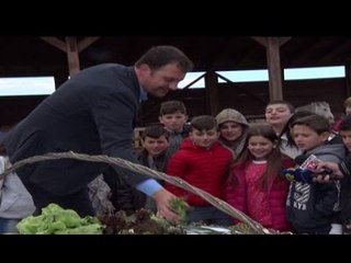 Report TV - Dita e tokës, fëmijët vizitë në fermë për t'u njohur me produktet bio