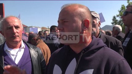 Report TV - Torovicë, banorët në protestë për rrugën, me ta dhe kryebashkiaku