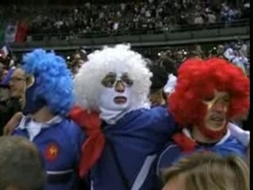 France - Angleterre: Supporters unis pour la même cause