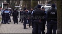 Ora News - Policia nuk jep leje për protestën e PD: Cenohet rendi, rrezikoni burgun