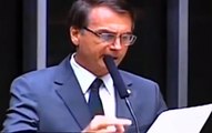 Querem cassar  o mandato de Jair Bolsonaro