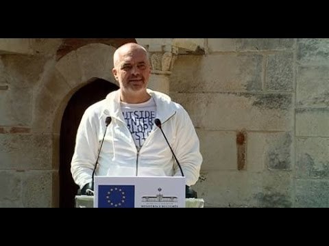 Report TV - Tubimi,Rama: Koha për të bërë shtet jo për të bllokuar rrugët