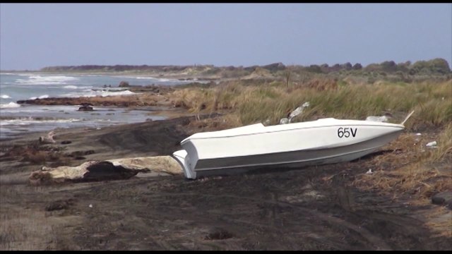 MBYTEN DY PESHKATARE NE GRYKEDERDHJEN E VJOSES, POLUMBARET NXJERRIN TRUPAT E DY PERSONAVE LAJM
