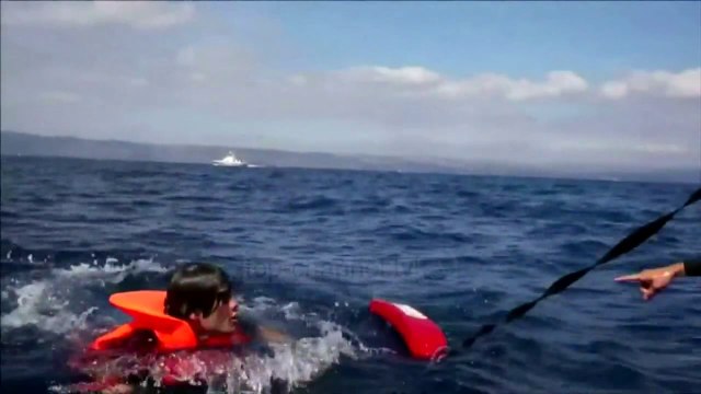Greqi, të paktën 16 refugjatë të mbytur. 4 gra, një fëmijë - Top Channel Albania - News - Lajme