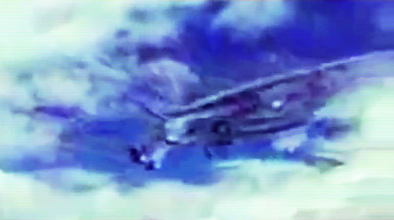 Gigantic UFO Passes Over Peru