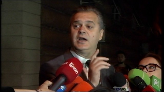 Ora News – Blushi: Tryeza pa partitë e opozitës e pa dobishme