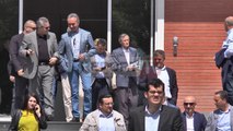 Report TV - Basha mbledh degët për planin e protestës në 7 maj në Kavajë