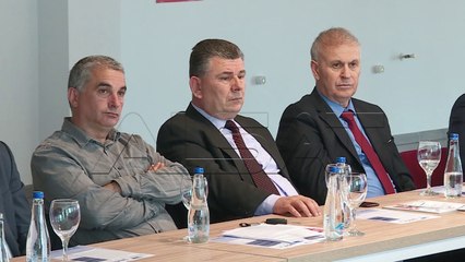 Kriza politke, ndërmarrjet përballen me probleme reale