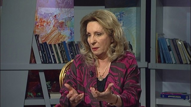 Klara Kodra e ftuar në Kronikë e Pambaruar - Ora News