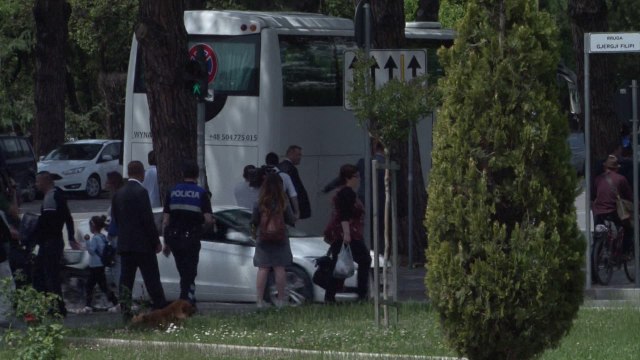 Përfundon pas 3 orësh takimi Rama-Basha në Presidencë