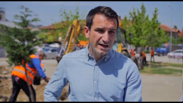 Ora News – Nis ndërtimi i këndit të lojërave për fëmijët me aftësi ndryshe