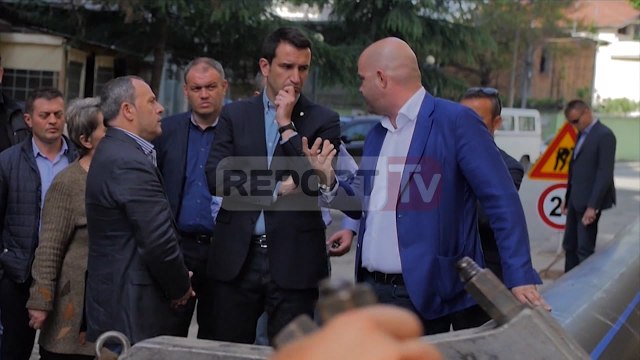 Report TV - Nis puna për rrjetin e ri të ujësjellësit në rrugën 'Mihal Grameno-Ali Visha'