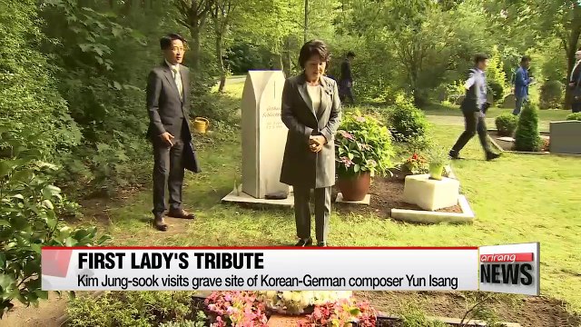 First Lady visits grave site of controversial Korean-German composer Yun Isang