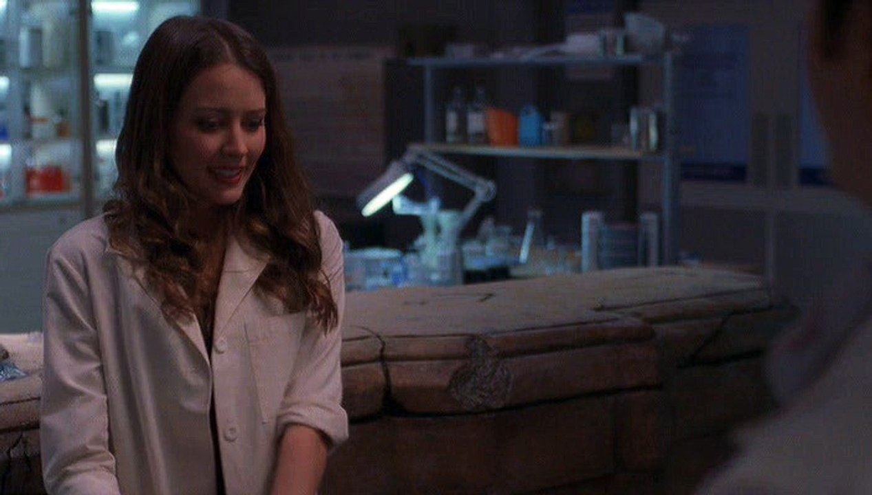 Angel.5x15.Un.Buco.Nel.Mondo