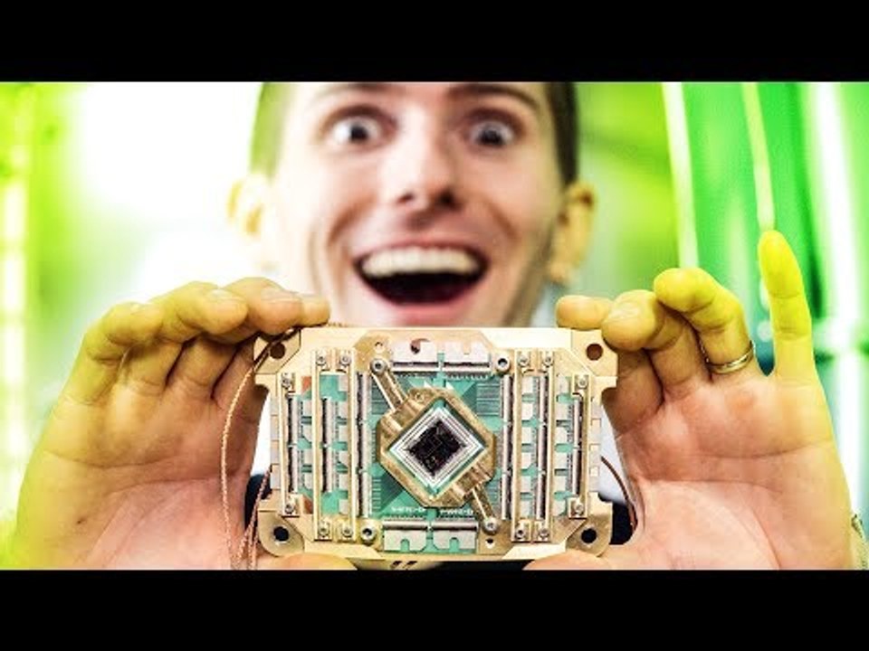 UNBOXING A QUANTUM COMPUTER! – Holy $H!T Ep 19
