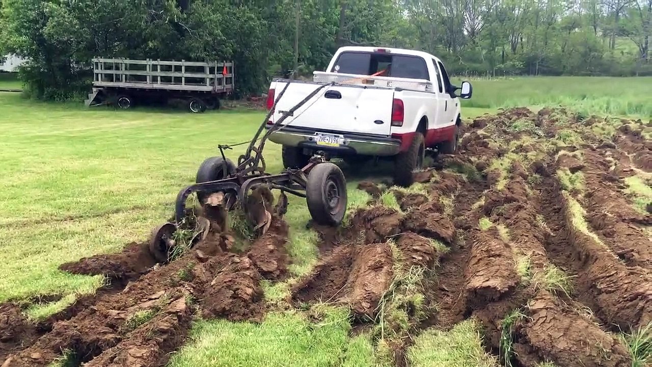 Pickup plowing