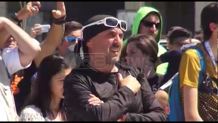 Ora News – Kampionati i aeronautikës, për 10 ditë eventi botëror do të mbahet në Vlorë