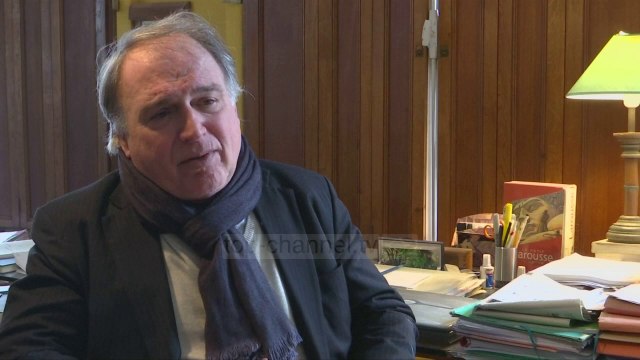 Vajza që dëboi babain - Top Channel Albania - News - Lajme