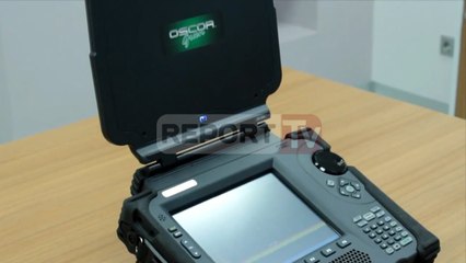 Report TV - Pajisja që iu kap grekut në Rinas përdoret nga agjencitë sekrete