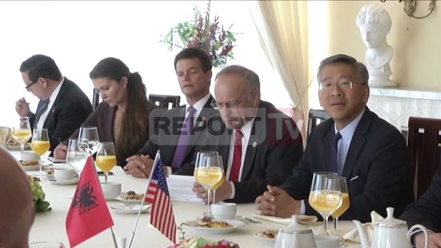 Report TV - Ngërçi politik, 6 kongresmenë amerikanë takim me Nishanin në presidencë